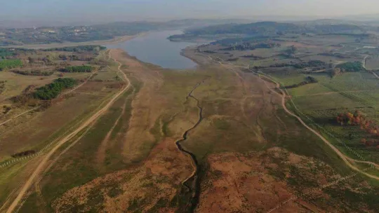 İstanbul barajları alarm veriyor: Ömerli Barajında su metrelerce çekildi