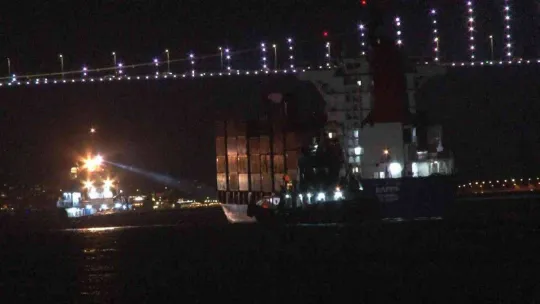 İstanbul Boğaz'ında gemi arızası