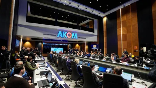 İstanbul Büyükşehir Belediye Başkanı İmamoğlu, İstanbulluları kar yağışına karşı uyardı