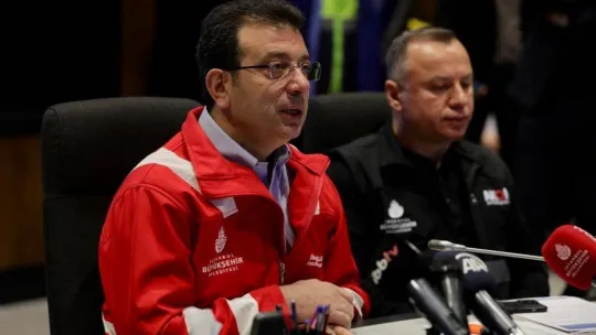 İstanbul Büyükşehir Belediye Başkanı İmamoğlu, İstanbulluları kar yağışına karşı uyardı