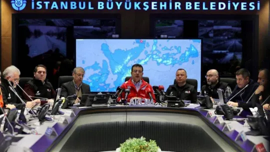 İstanbul Büyükşehir Belediye Başkanı İmamoğlu, İstanbulluları kar yağışına karşı uyardı