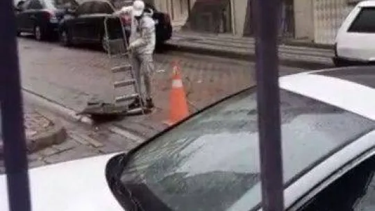 İstanbul'da 'bakım yapıyoruz' yalanıyla kablo çalan hırsızlar yakalandı