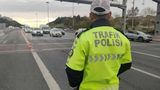 İstanbul'da 'çakarlı araç' denetimi