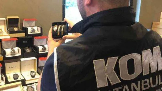 İstanbul'da 15 milyon lira değerinde kaçak ürün ele geçirildi