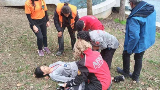 İstanbul'da afet gönüllülerine eğitim verildi