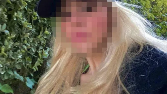 İstanbul'da akıl almaz olay kamerada: Çilingirle kapıyı açtırıp halasının evini soydu