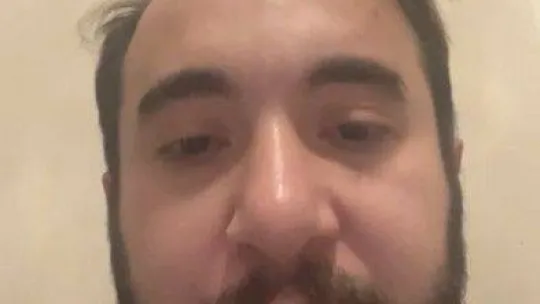 İstanbul'da akıl almaz olay kamerada: İçecek almak isterken 40 saniyede otomobili çalındı