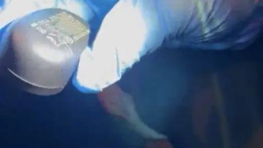 İstanbul'da araçta akılalmaz uyuşturucu düzeneği: Polis yaylı zulayı kulaklıkla çözdü