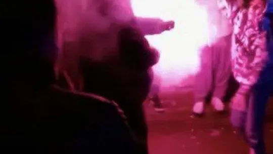 İstanbul'da asker eğlencesinde korkutan anlar: Kimi kavga etti, kimi meşalelerle dans etti