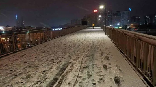 İstanbul'da beklenen kar yağışı başladı