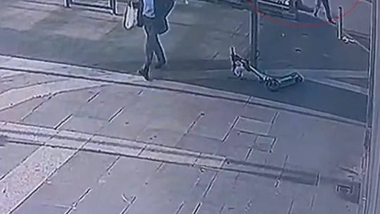 Sevgilisini vurarak intihar etti