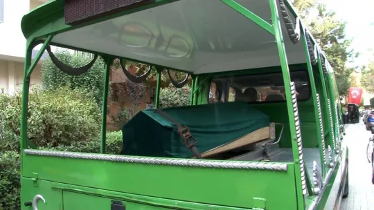 İstanbul'da emekli albayın sır ölümü: Eşinin silahıyla vurulmuş halde bulundu