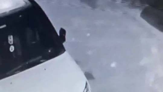 İstanbul'da fenomen şarkıcının aracına ateş açan saldırgan yakalandı, azmettirici eski sevgili aranıyor