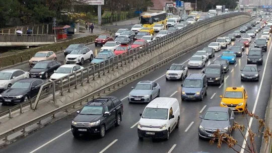 İstanbul'da hafta sonu trafikte yağmur yoğunluğu
