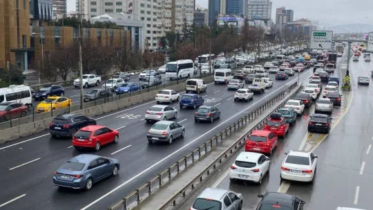 İstanbul'da hafta sonu trafikte yağmur yoğunluğu