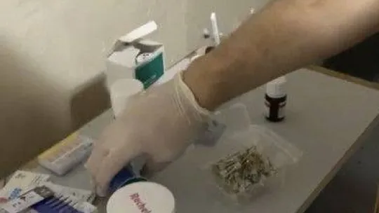 İstanbul'da kaçak diş muayenehanesine baskında sahte doktor gözaltına alındı