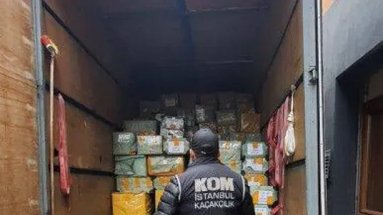 İstanbul'da kaçak emtia operasyonu