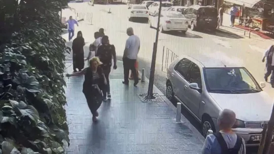 İstanbul'da kadına yumruklu dayak, polis darpçı kocayı anında yakaladı