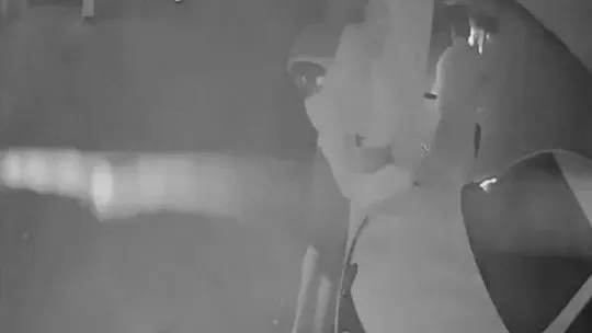 İstanbul'da kundakçı komşu dehşeti: Komşusunun aracını benzinle yaktı