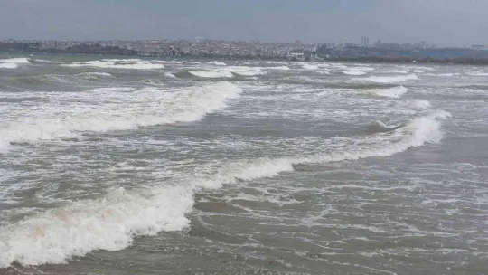 İstanbul'da lodos etkili oluyor