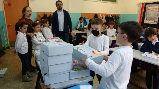 İstanbul'da öğrenciler, depremzede çocuklara 'Canım Arkadaşım' ile destek eli uzatıyor