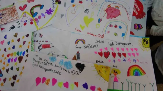 İstanbul'da öğrenciler, depremzede çocuklara 'Canım Arkadaşım' ile destek eli uzatıyor