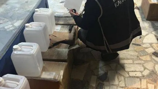 İstanbul'da sahte içki operasyonunda 5 şüpheli gözaltına alındı