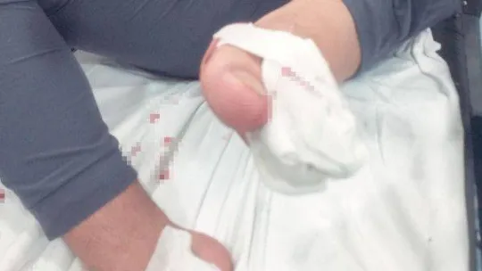 İstanbul'da silahlı saldırı kamerada: Saldırganların sesine çıkınca vuruldu