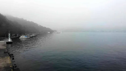 İstanbul'da sis etkisini sürdürüyor