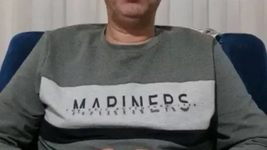 İstanbul'da taksiciden insanlık örneği: Cebinden bir deste para çıkaran alkollü müşterisini polis merkezine bıraktı