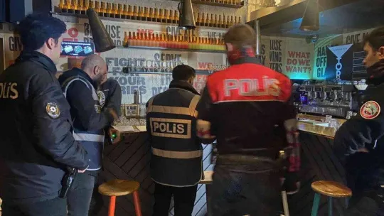 İstanbul'da yılbaşı öncesi alkol denetimi yapıldı