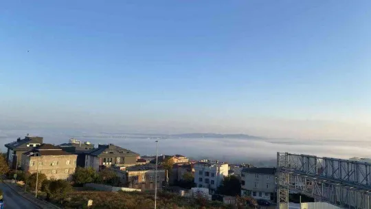 İstanbul'da yoğun sis kartpostallık görüntüler oluşturdu