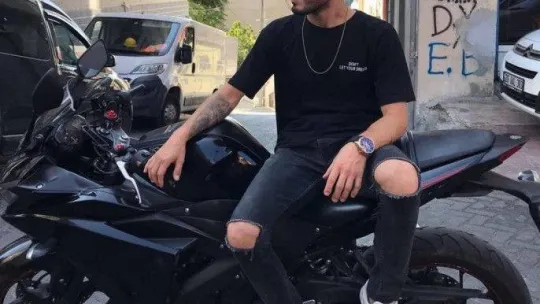 İstanbul'da yol verme kavgası cinayetle bitti: 'Beni nasıl tanımazsınız' diyerek yanlışlıkla yanındaki adamları vurdu