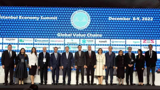 İstanbul Ekonomi Zirvesi 'Küresel Değer Zincirleri' ana temasıyla gerçekleşti