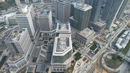 İstanbul Finans Merkezi, Nisan'da açılıyor