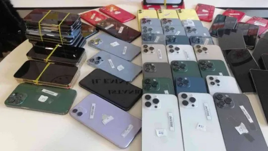 İstanbul Havalimanı'nda 26 milyon lira değerinde kaçak ürün ele geçirildi