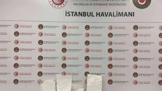 İstanbul Havalimanı'nda arka arkaya uyuşturucu operasyonları