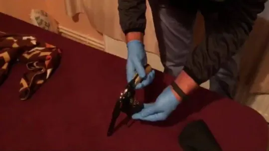 İstanbul, İzmir ve Tekirdağ 'da silah operasyonu: 23 gözaltı