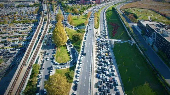 İstanbul trafiğinde seçim yoğunluğu