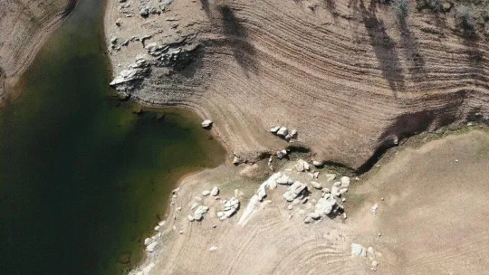 İstanbul'u destekleyen 10 barajın ortalama doluluk oranı yüzde 34'lere düştü