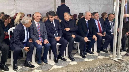 İstanbul Valisi Yerlikaya: 'Cumhurbaşkanımızın teşrifleriyle, duasıyla 100 muhtar hizmet binasının temeli atıldı'