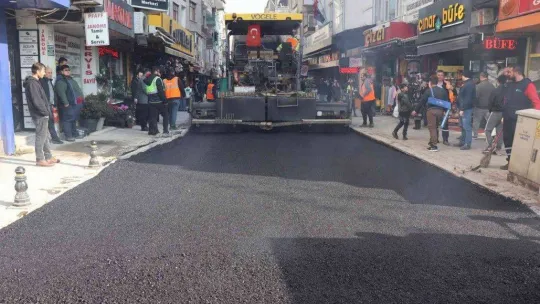 İstiklal Caddesi 2. etapta asfalt çalışmaları başladı