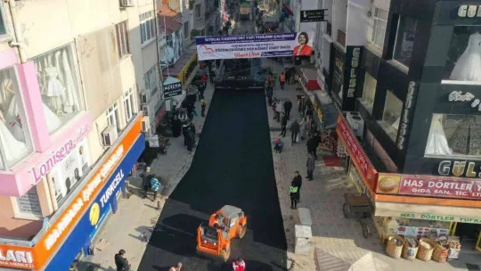İstiklal Caddesi 2. etapta asfalt çalışmaları başladı