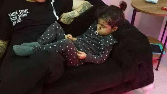 İstiklal Caddesi'ndeki terör saldırısında yaralanan 3 yaşındaki Almeda'nın annesi Dilay Sinan'dan teşekkür mesajı