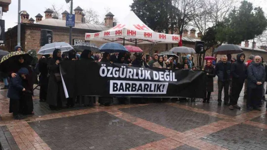 İsveç ve Hollanda'daki Kur'an-ı Kerim saldırılarına Bursa'dan tepki