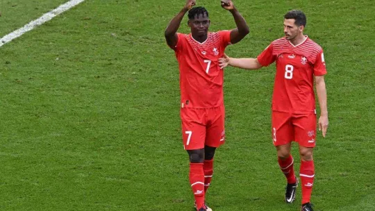 İsviçre tek golle kazandı