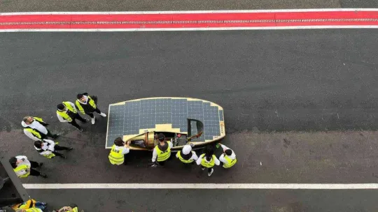 İTÜ ZES Güneş Arabası Ekibi'den global başarı