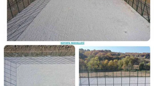 İvrindi'de halı saha inşaatları tamamlanıyor