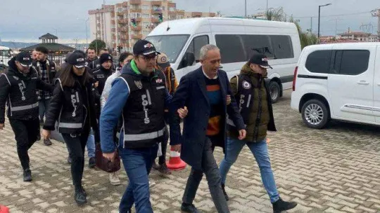 İYİ Partili Gökçeada Belediye Başkanı Çetin adliyeye sevk edildi