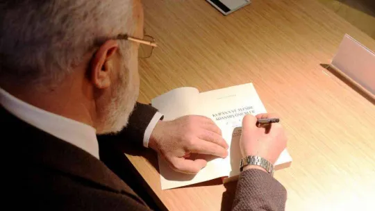 İz bırakan alimler bu panelde konuşuldu